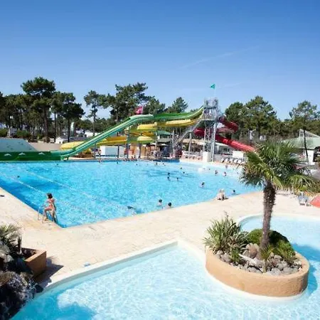 Bonne Anse Plage Mobilhome Christine Et Jean-marie Camping Les Mathes